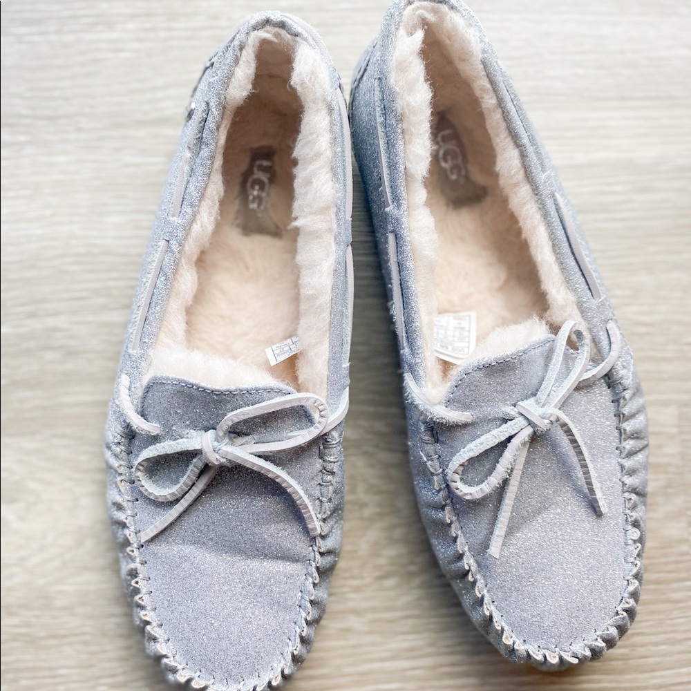 UGG Women's Dakota Sparkle Slipper